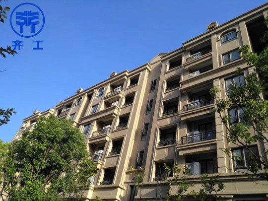 河南巖棉板是以合成樹脂為基體復合而成的